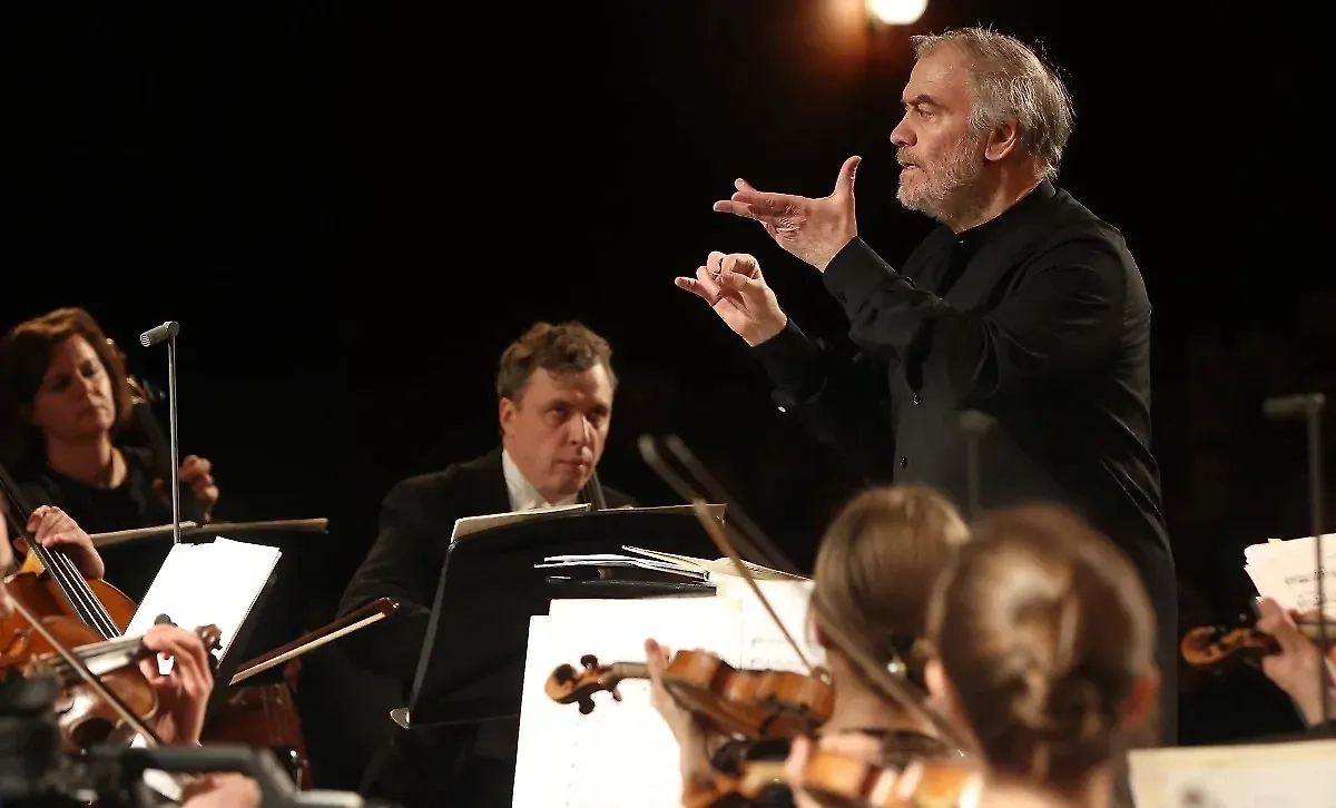 Обложка © VK / Мариинский театр