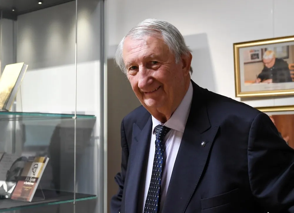 Князь Александр Трубецкой. Обложка © ТАСС / Сергей Пятаков