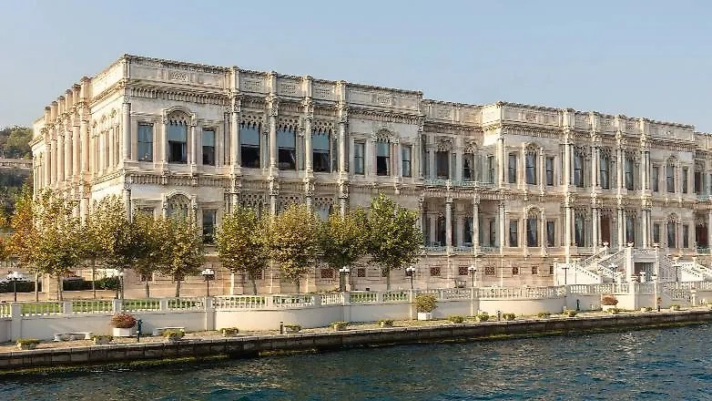 Обложка © Wikipedia / Diego Delso