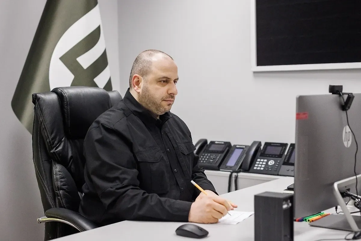 Рустем Умеров. Обложка © Минобороны Украины