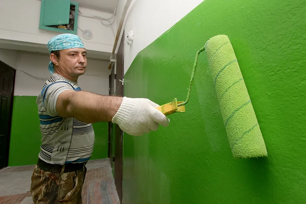 От уплаты взносов на капремонт освобождаются некоторые категории жильцов. Обложка © ТАСС / Александр Артёменков