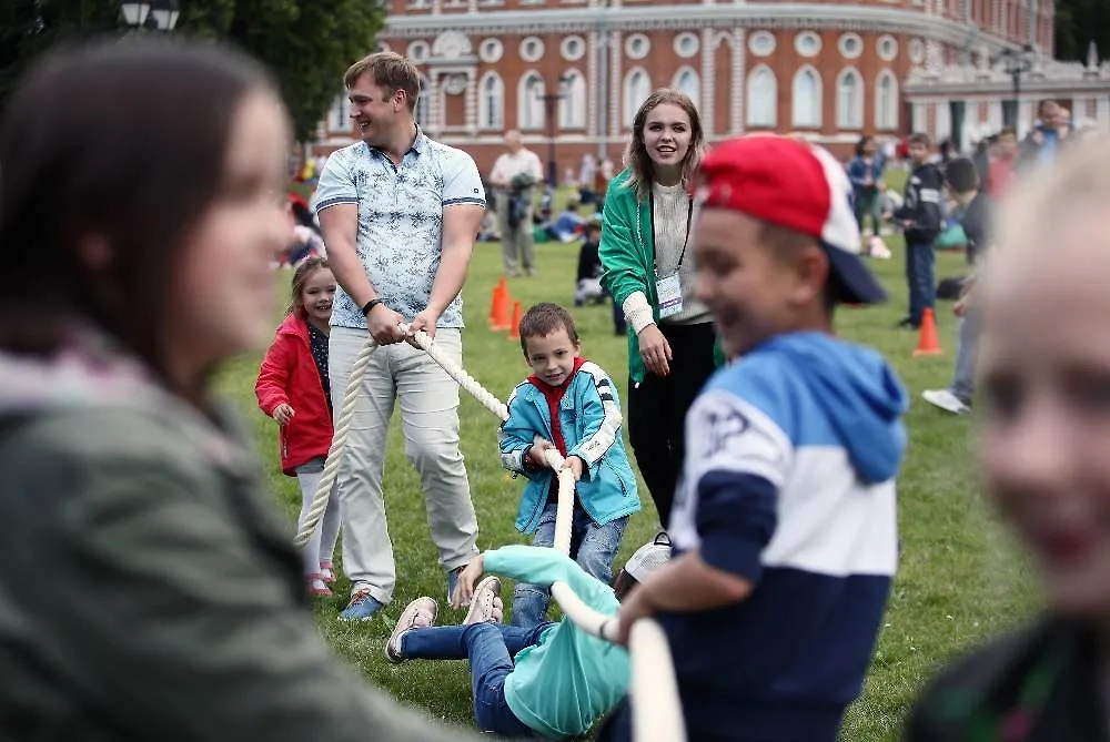 В «Царицыне» пройдут мероприятия ко Дню семьи. Фото © ТАСС / Сергей Бобылев