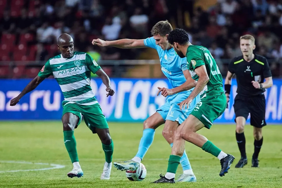 Обложка © ФК «Зенит»