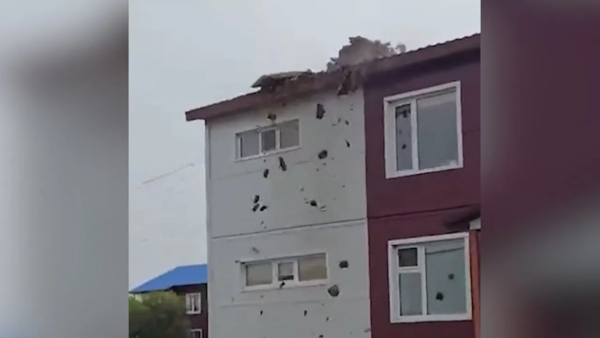 Появились кадры первых минут землетрясения на Курилах. Обложка © Telegram / Amur Mash