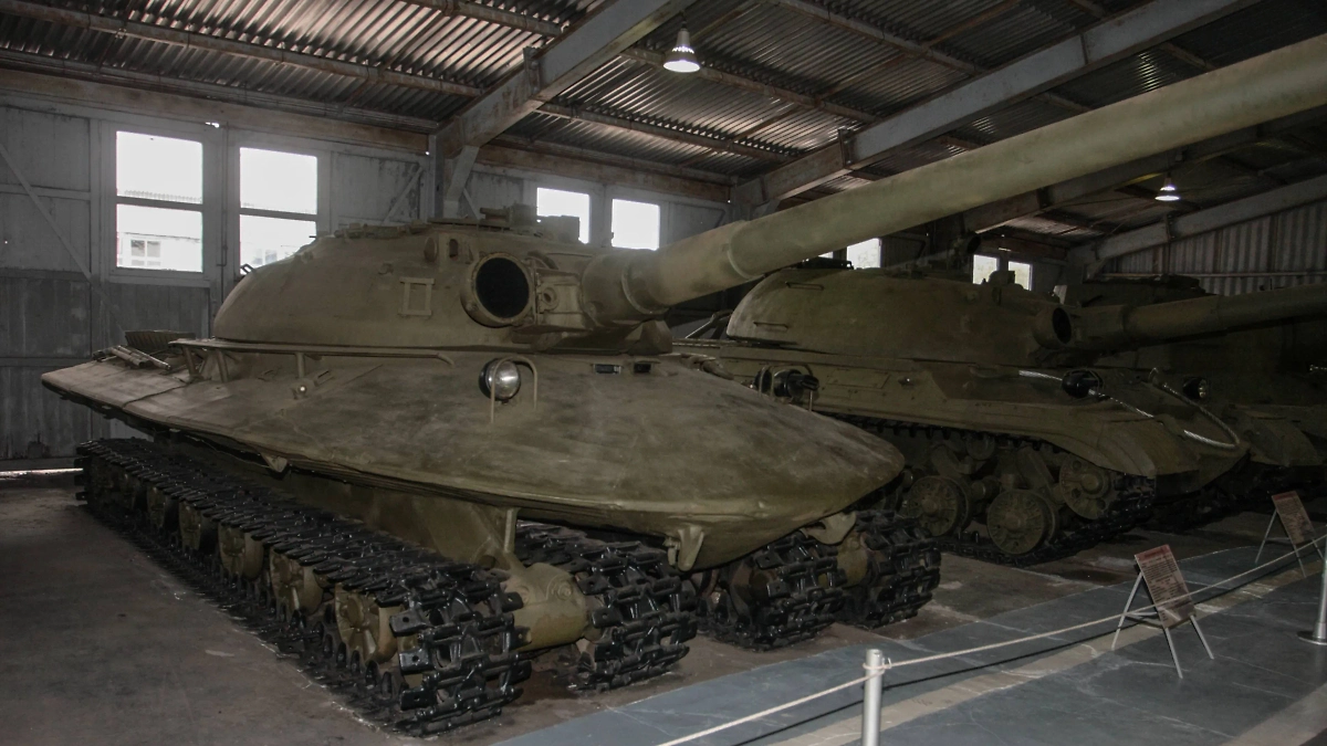 Экспериментальные образцы советского вооружения на военных парадах. Фото © Wikipedia / Serguei S. Dukachev