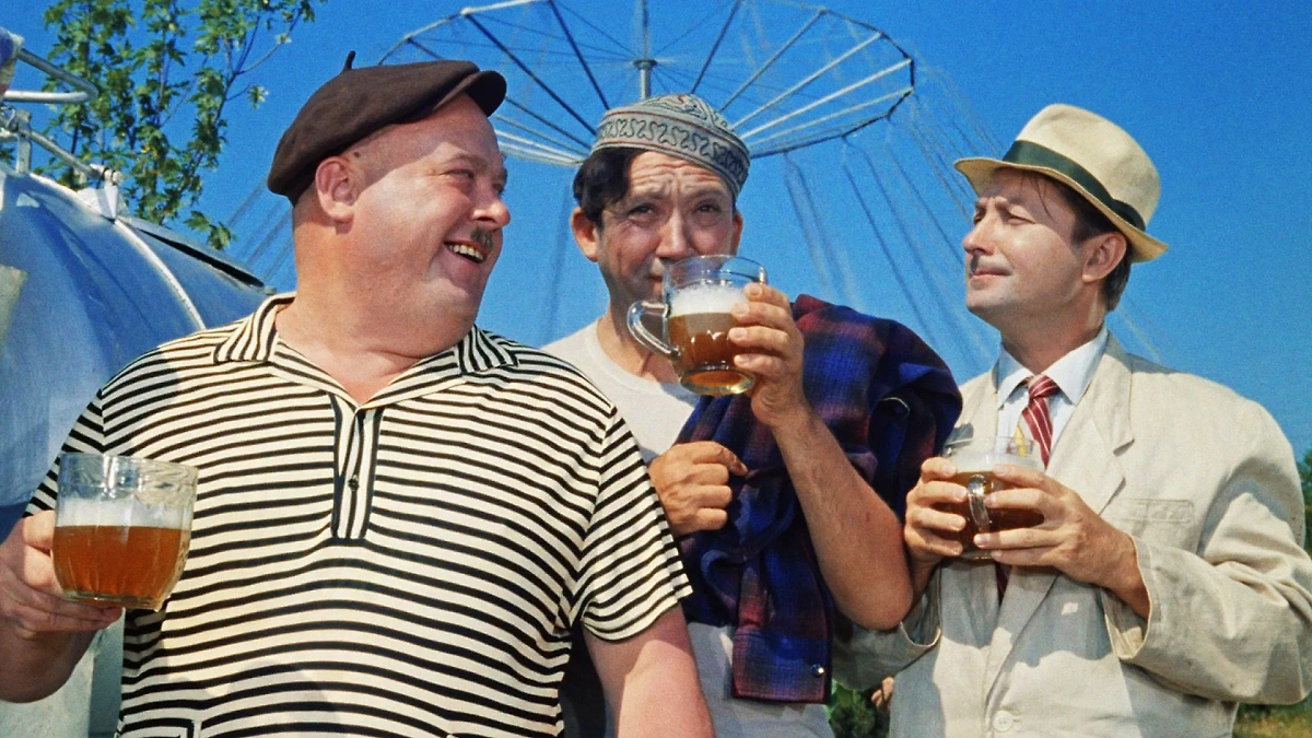 Обложка © Кадр из фильма «Кавказская пленница, или Новые приключения Шурика», режиссёр Леонид Гайдай, сценаристы Леонид Гайдай, Яков Костюковский, Морис Слободской / Kinopoisk