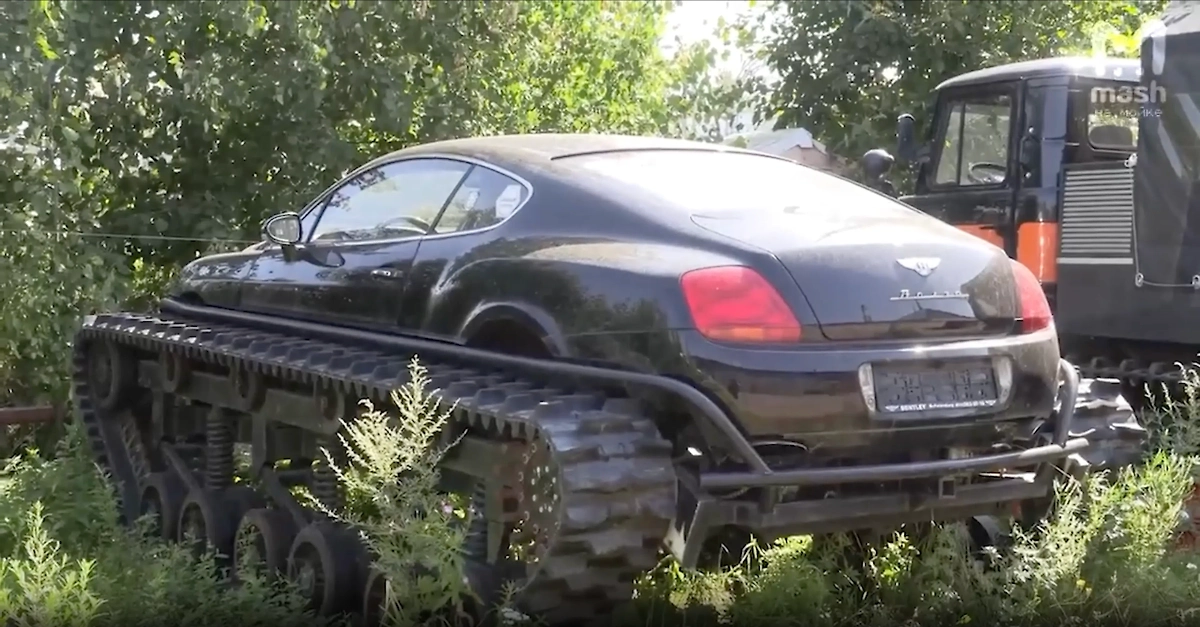 Bentley на гусеничном ходу. Обложка © Telegram/ Mash на Мойке