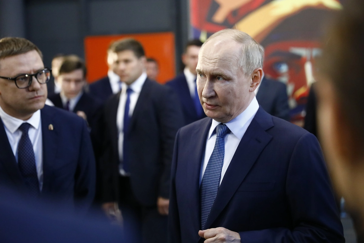 Владимир Путин. Обложка © Life.ru