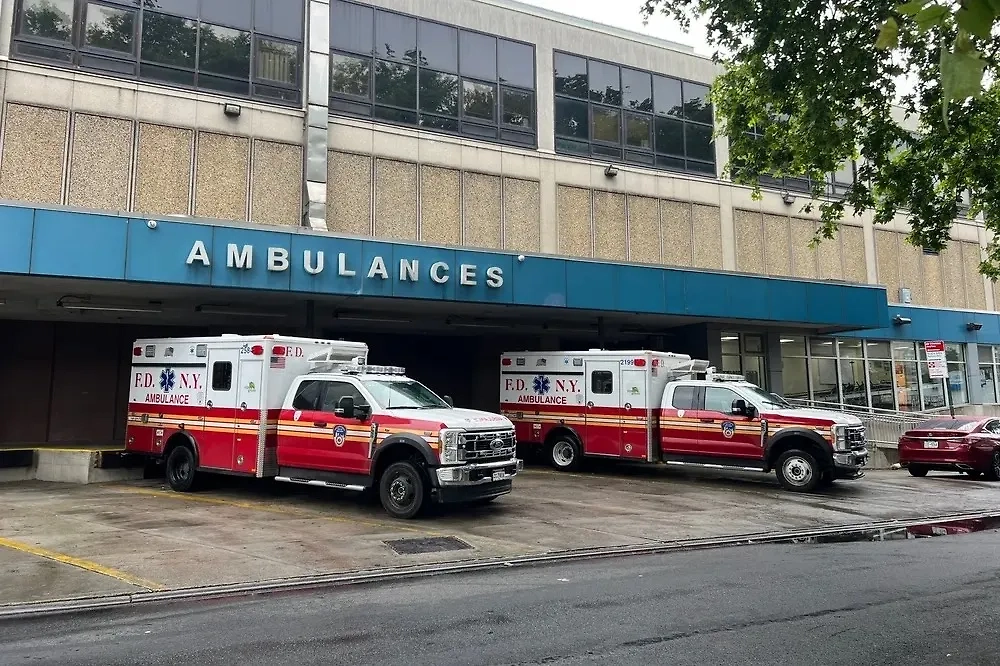 Обложка © Shutterstock / FOTODOM / mj USA