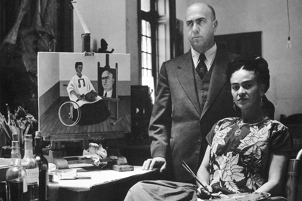 Фрида Кало со своим врачом. Фото © ТАСС / The Granger Collection