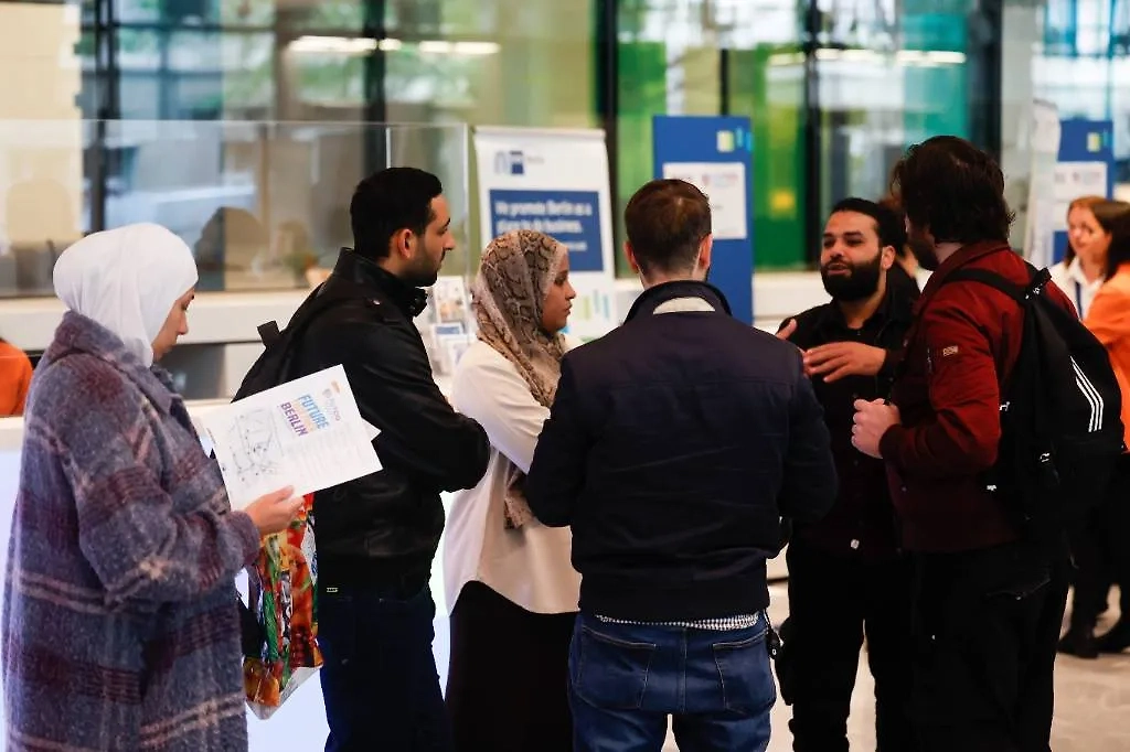 Беженцы. Обложка © ТАСС / Imago / Mauersberger