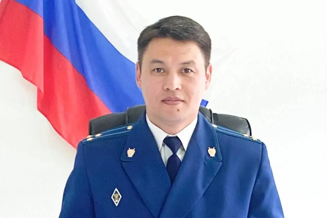 Курмангазы Уруспаев. Обложка © Telegram / Прокуратура Челябинской области