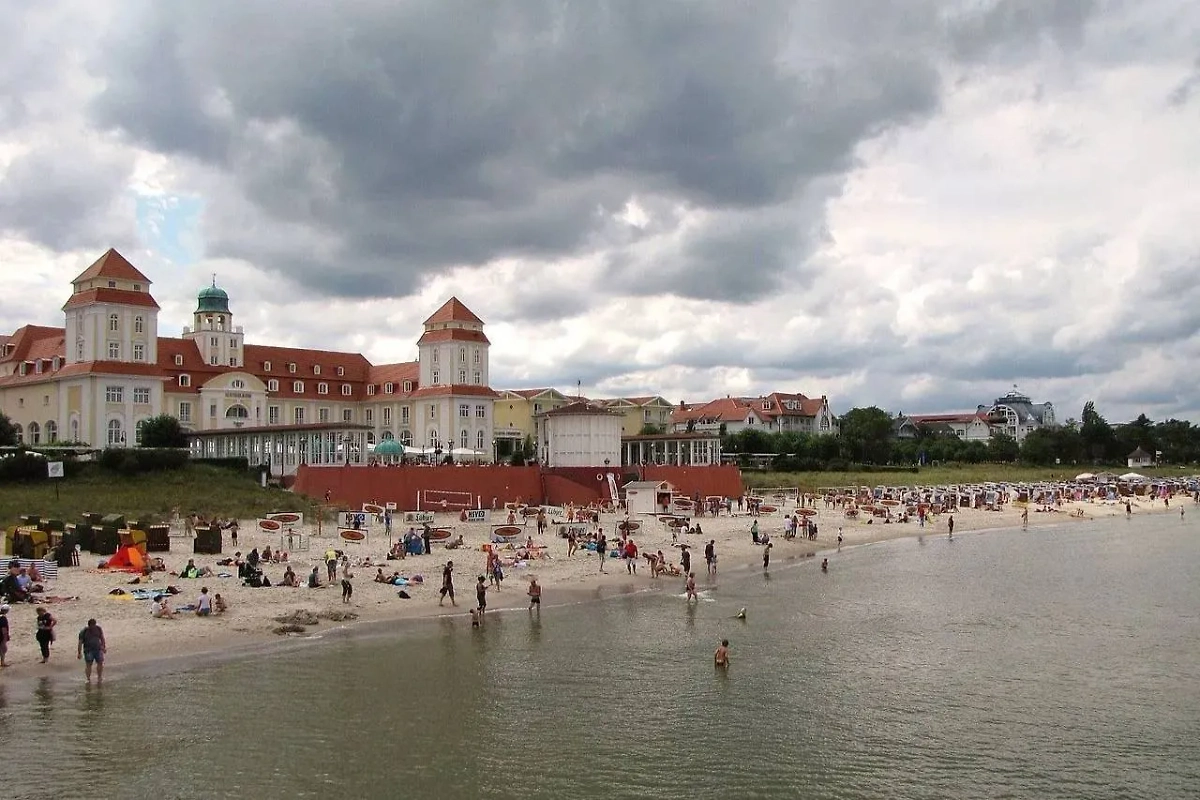 Курорт Бинц в 2010 году. Обложка © Wikipedia 