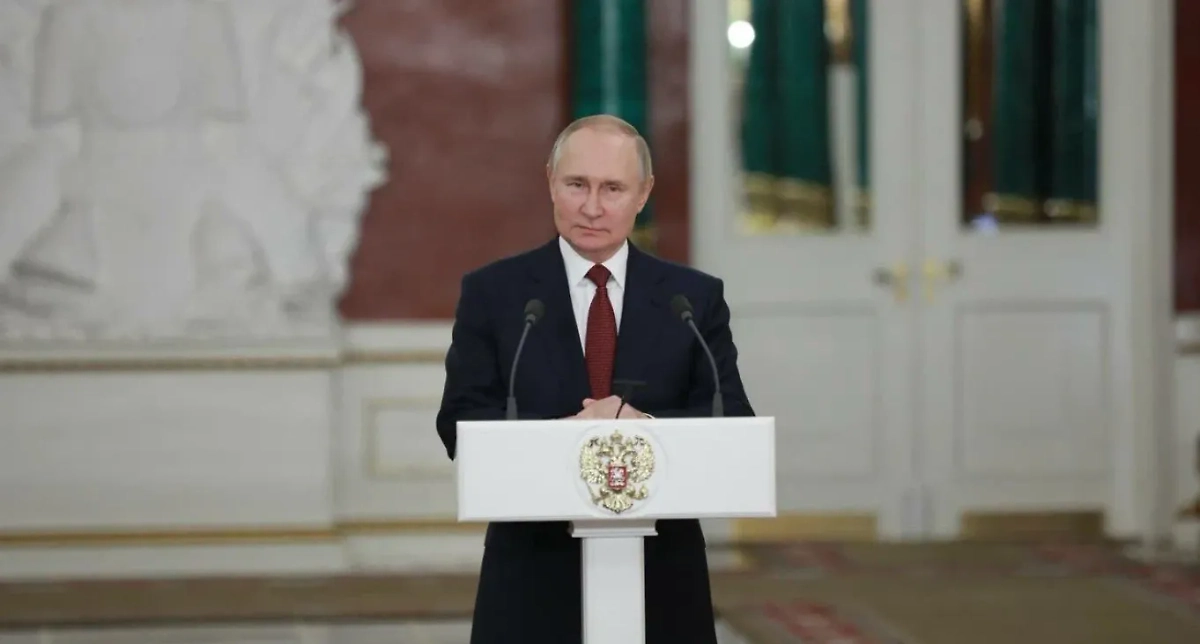 Владимир Путин. Обложка © Life.ru