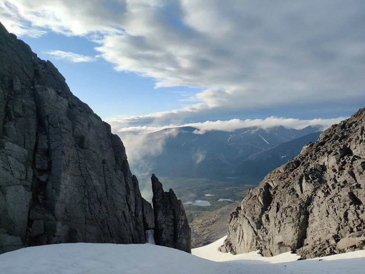 Обложка © VK / FINISHERR - СПОРТФЕСТ ХИБИНЫ 2025