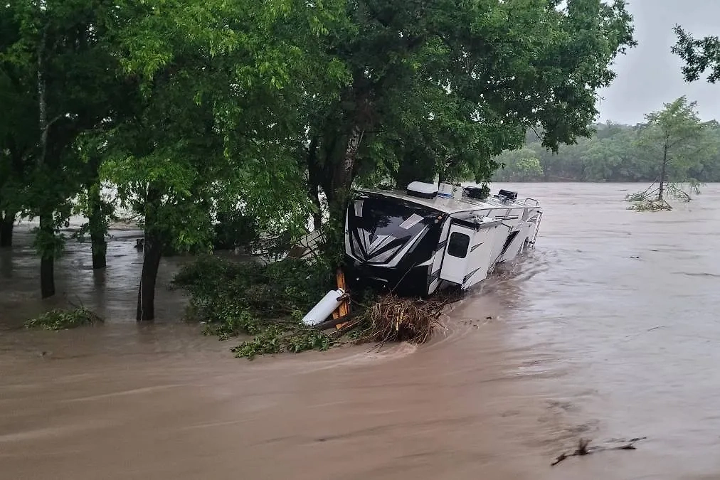 Обложка © X / Jeremy Baker