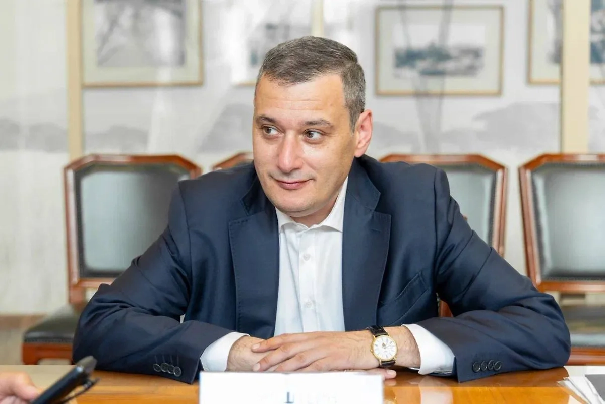 Александр Хинштейн. Обложка © Telegram / a_hinshtein