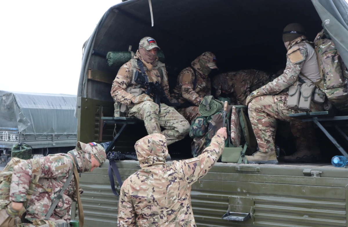 ВС РФ. Обложка © Минобороны РФ