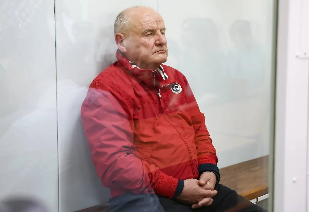 Павел Попов. Обложка © ТАСС / Сергей Булкин