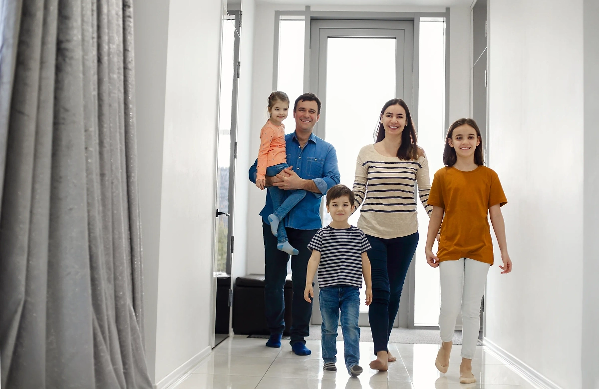 Обложка © Shutterstock / FOTODOM / Dasha Petrenko