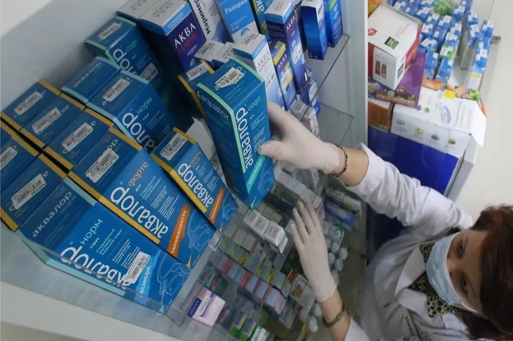 Вам могут предложить купить большую упаковку лекарства, даже если вам столько не нужно. Фото © РИА «Новости» / Игорь Зарембо