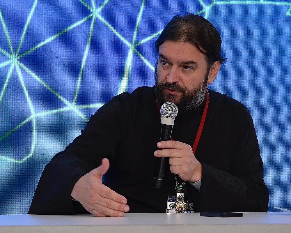 Андрей Ткачёв. Обложка © Wikipedia