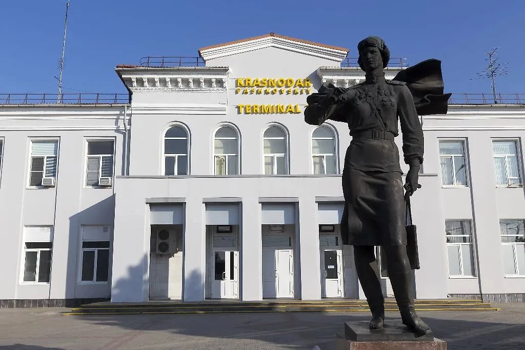 Обложка © Shutterstock / FOTODOM / Ververidis Vasilis