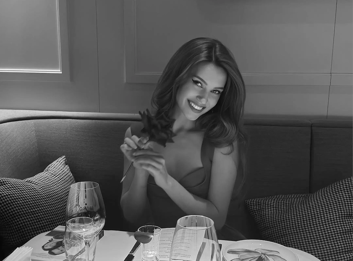 Ксения Александрова. Обложка © Instagram (экстремистская организация, деятельность запрещена на территории РФ) / kseniyaalexandrova