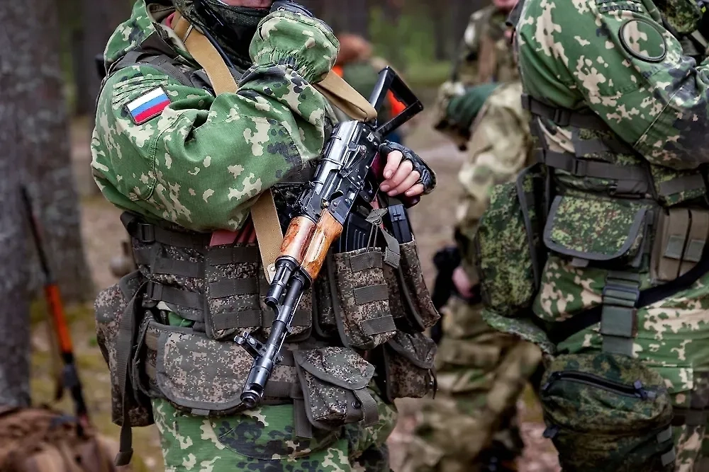 ВС РФ. Обложка © Shutterstock / FOTODOM / Alex Vog