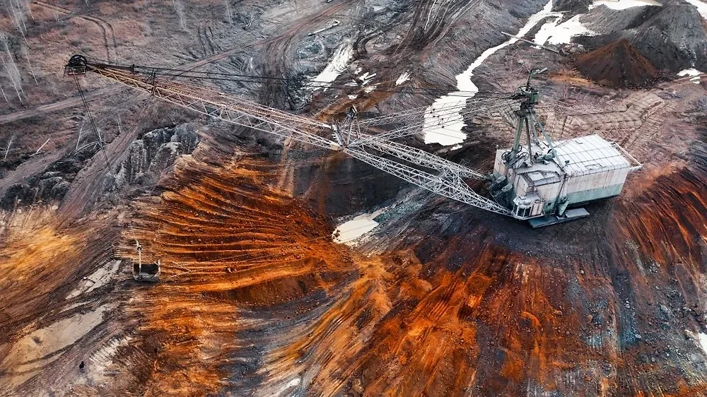 Обложка © Shutterstock / FOTODOM / mykhailo pavlenko