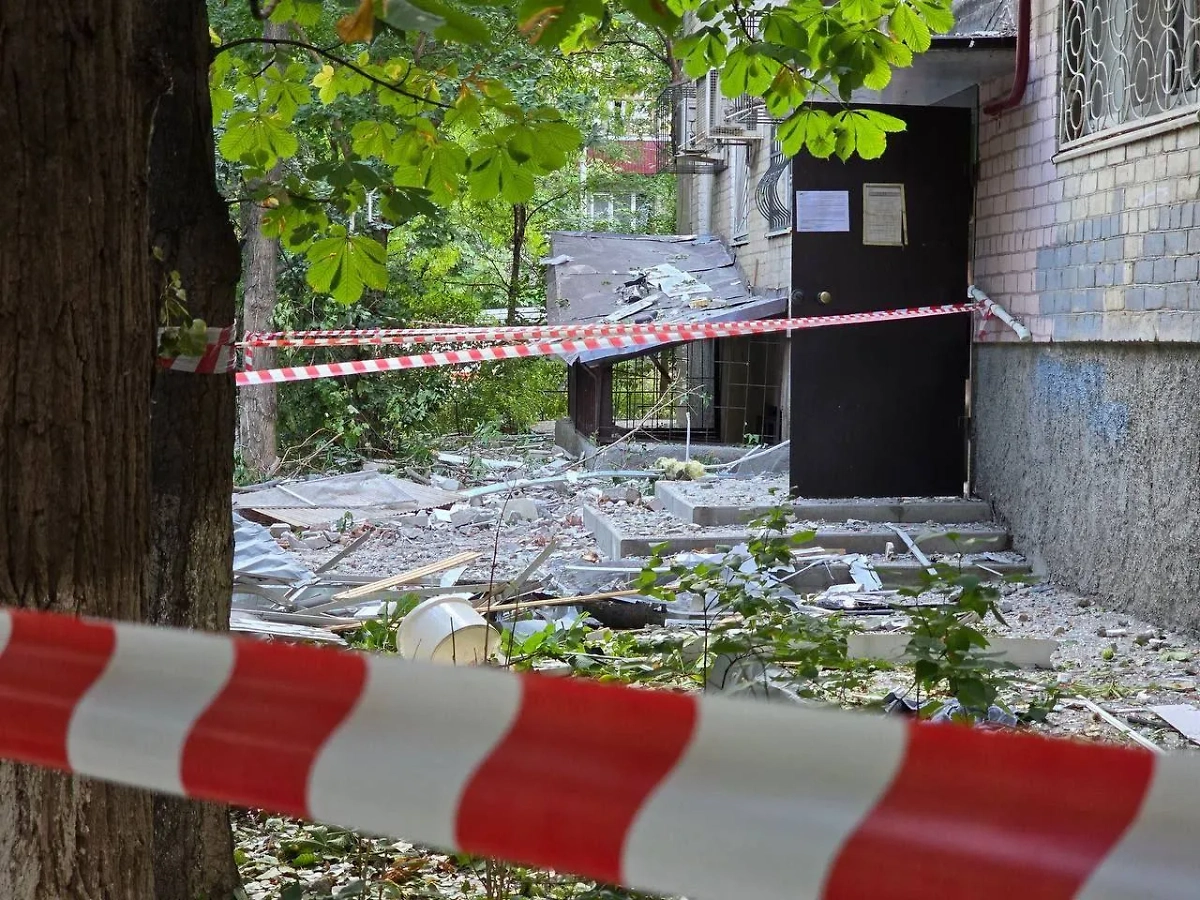 Последствия налёта украинских дронов в Ростове-на-Дону. Обложка © Telegram / Юрий Слюсарь