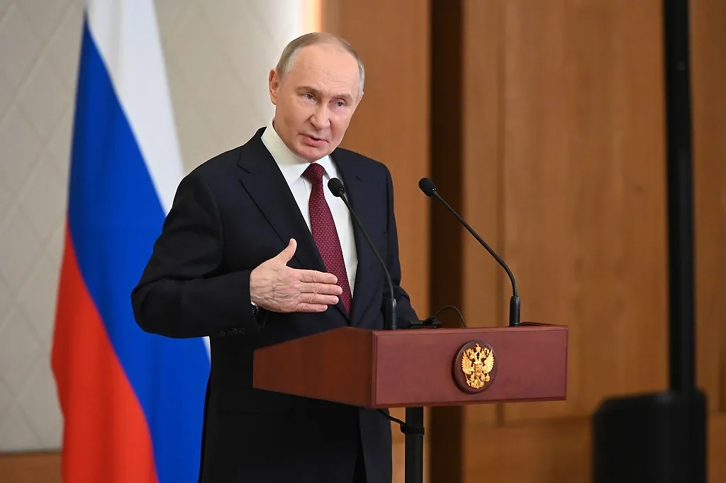 Владимир Путин. Обложка © Life.ru