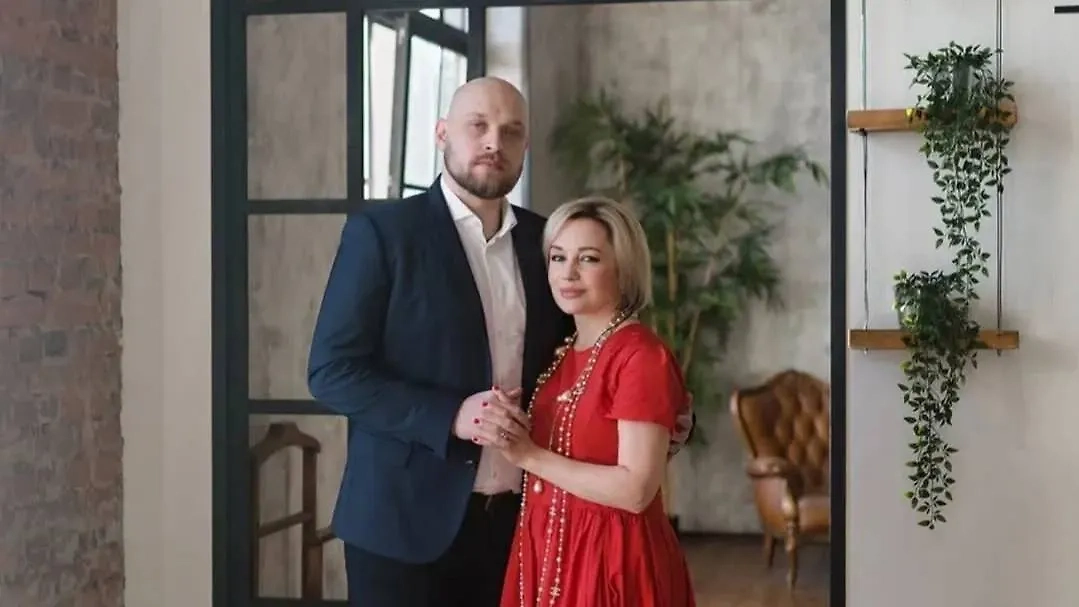 Татьяна Буланова (Руднева) с мужем Валерием Рудневым. Обложка © Instagram (признан экстремистской организацией и запрещён на территории Российской Федерации) / buslya