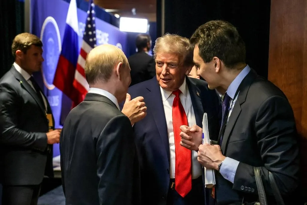 Владимир Путин и Дональд Трамп. Обложка © ТАСС / Пресс-служба президента РФ / Гавриил Григоров