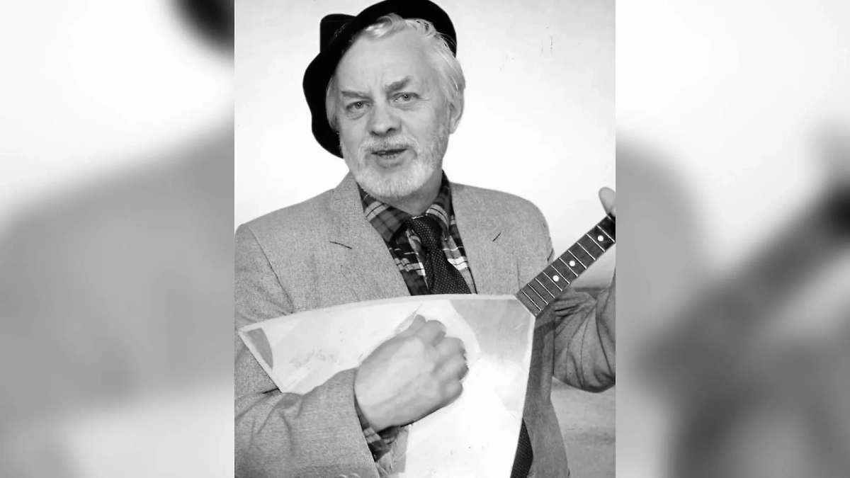 Владимир Шустов. Обложка © VK / Северо-Казахстанский театр драмы им. Н. Погодина