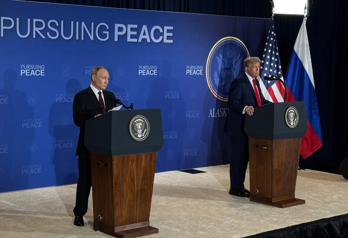 Владимир Путин и Дональд Трамп. Обложка © Life.ru