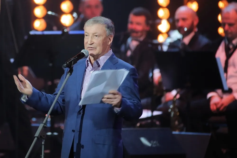 Семён Альтов. Обложка © РИА Новости / Виталий Белоусов