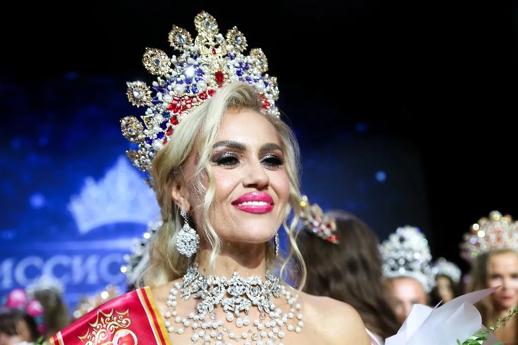 Филлеры, виниры и нарощенные ресницы: «Миссис Россия» не избежала хейта. Фото © ТАСС / Арина Антонова