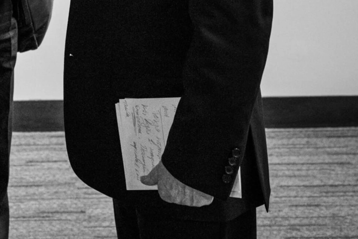 Рукописные пометки Владимира Путина в речи для Анкориджа. Фото © X / The White House