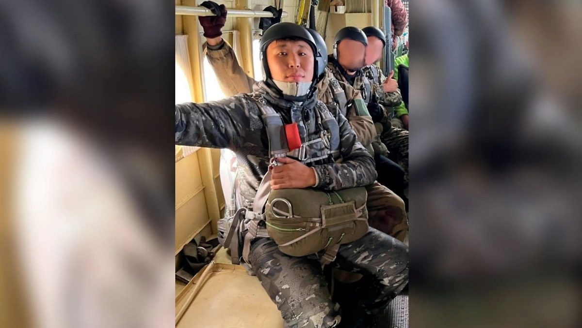 Борис Татаринов. Обложка  © Telegram / «Экология Якутии»