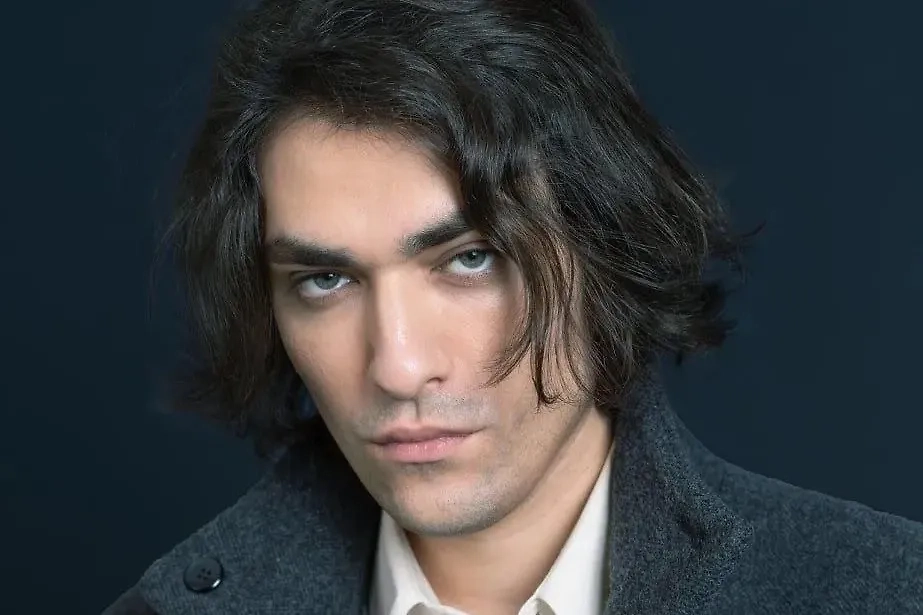 Какое место занимает Олег Шепс во втором сезоне шоу «Экстрасенсы. Битва сильнейших 2». Фото © VK / Битва Экстрасенсов | Битва Сильнейших 