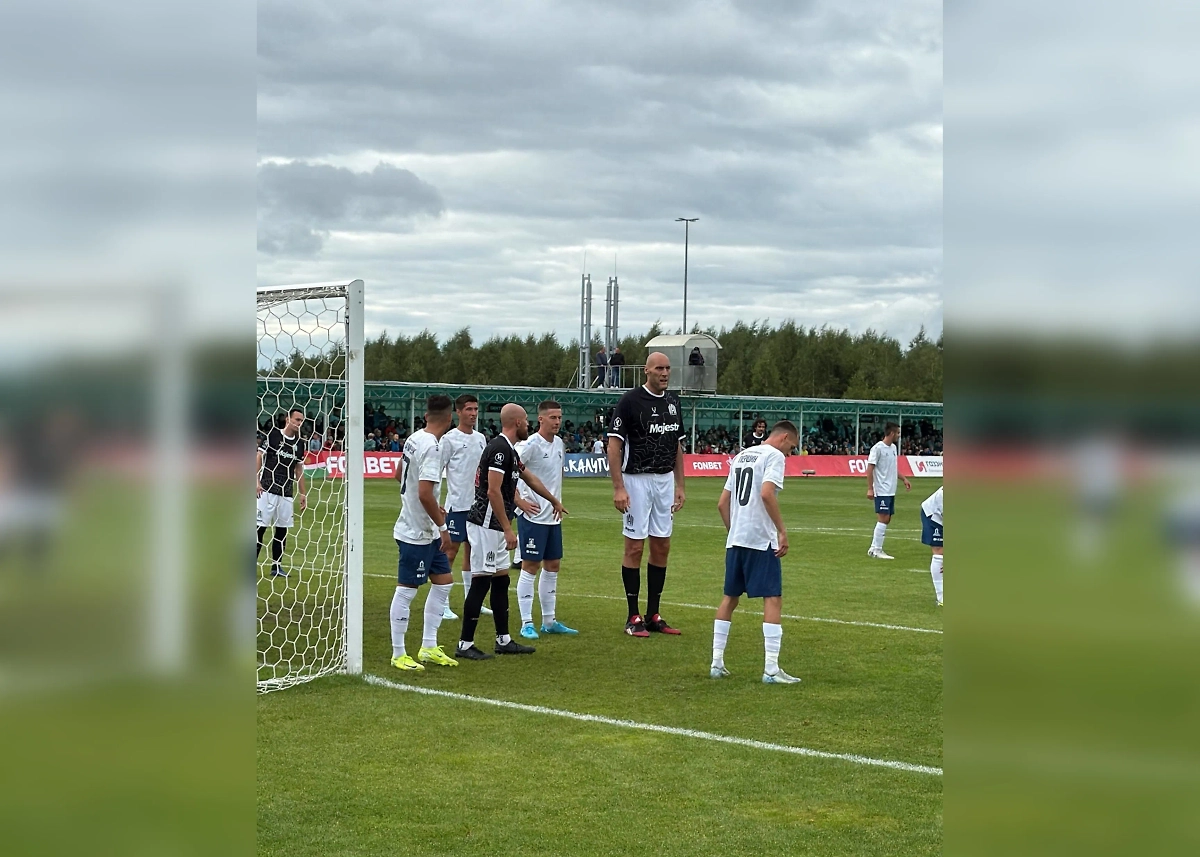 Павел Подкользин в Кубке России по футболу. Обложка © Telegram / АМКАЛ