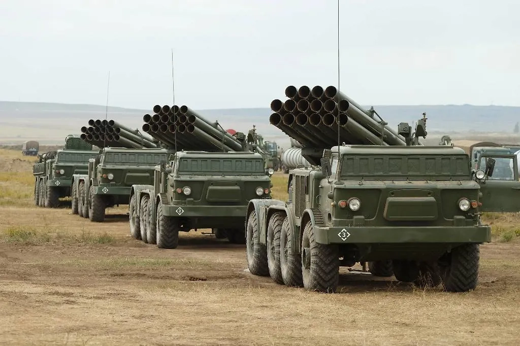 Обложка © Вадим Савицкий/пресс-служба Минобороны РФ/ТАСС