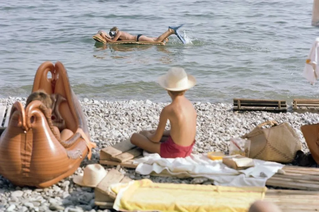 Фото © ТАСС / Борис Кавашкин, Алекс Обуховский 