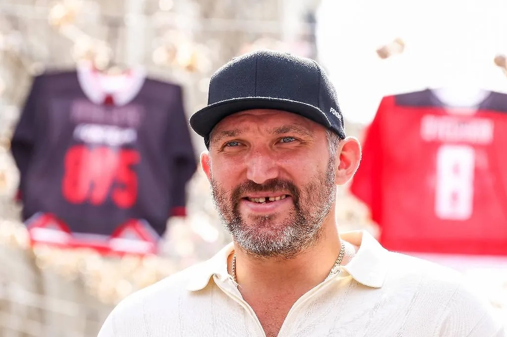 Александр Овечкин. Обложка © ТАСС/Геодакян Артем