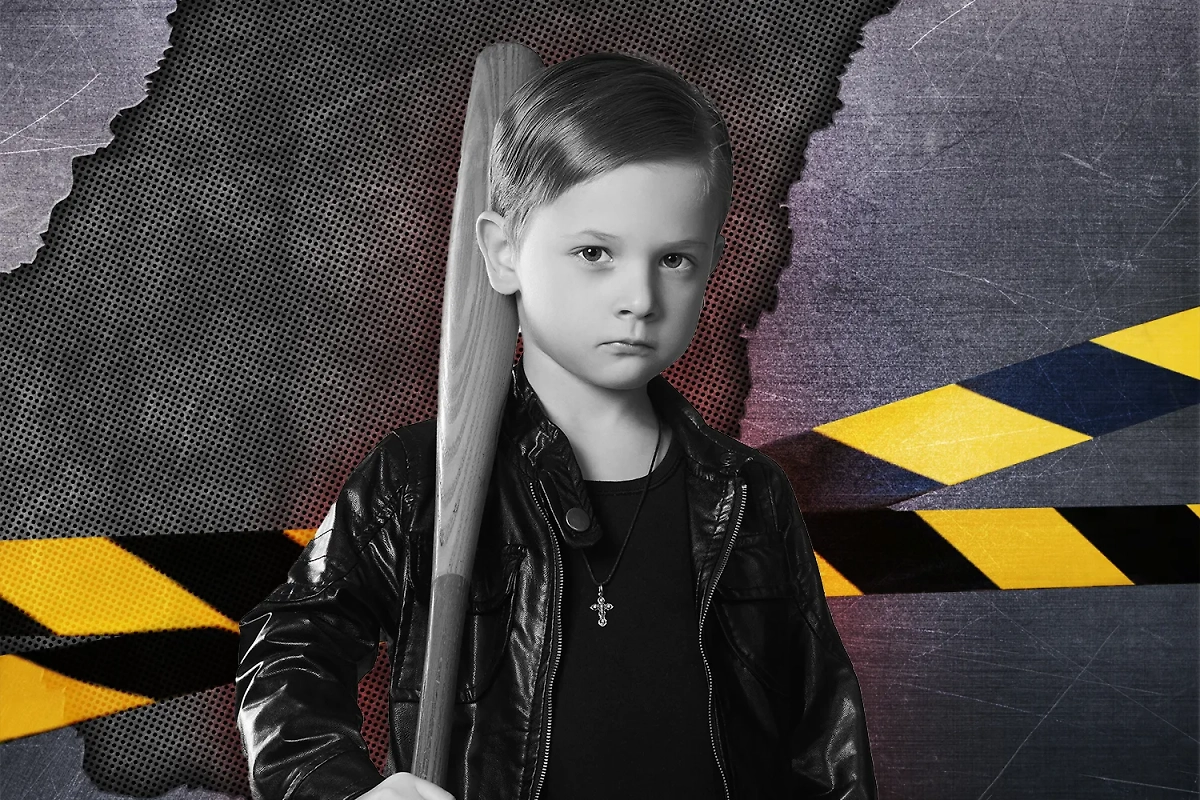 Признаки будущего преступника в детском поведении: что должно насторожить родителей. Коллаж © Life.ru. Обложка © Shutterstock / FOTODOM / Eugene Partyzan, © Freepik / kjpargeter