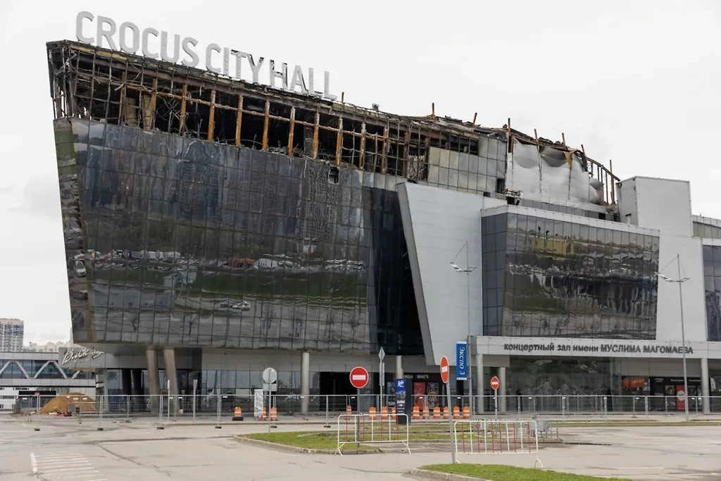 Обложка © Shutterstock / FOTODOM / Alexey Smyshlyaev