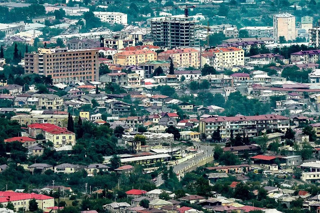 Вид на Степанакерт (Ханкенди). Обложка © ТАСС / 