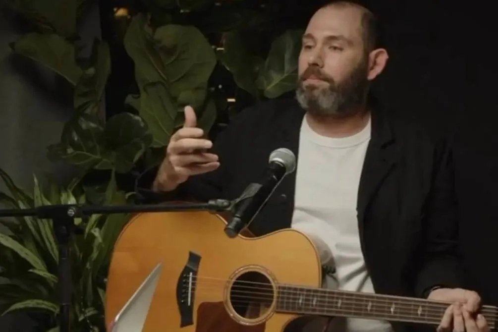 Обложка © Instagram (признан экстремистской организацией и запрещён на территории Российской Федерации)/ slepakovsemyon