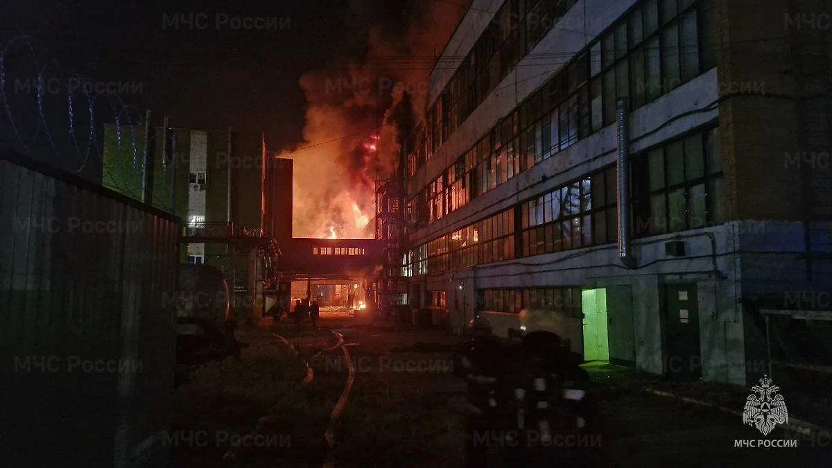 Пожар в Ярославле. Обложка © Главное управление МЧС России по Ярославской области